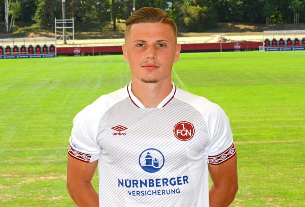 Verstärkung für die Offensive: F.C. Hansa Rostock holt Sturm-Talent Erik Engelhardt