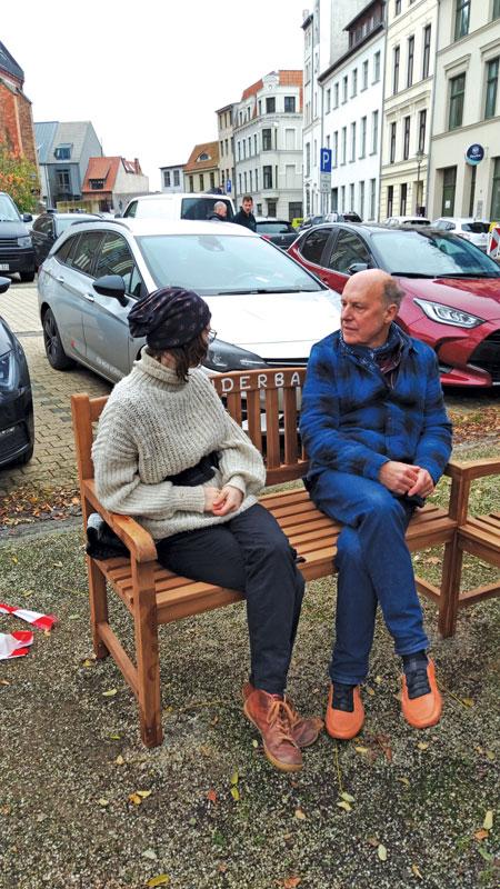 „Plauderbank“ in der Östlichen Altstadt eingeweiht